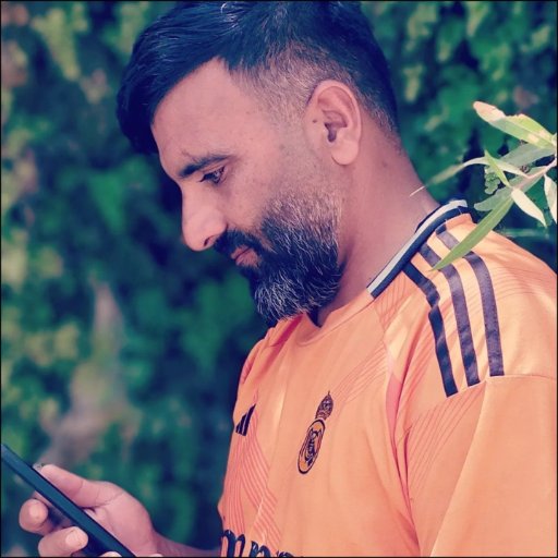 عکس منوچهر